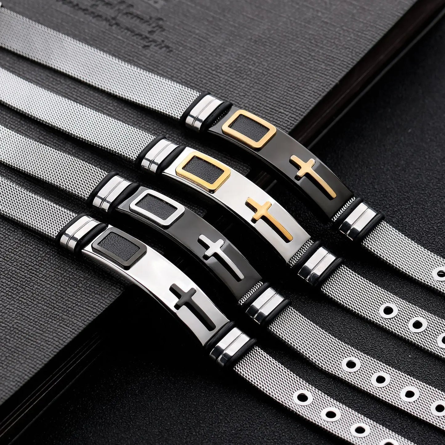 Best Quality 316LStainless Steel Wrist Mens Luxury Bracelets for Man Cross Customize Chain Man Bulk Jewelry Drop Shipping